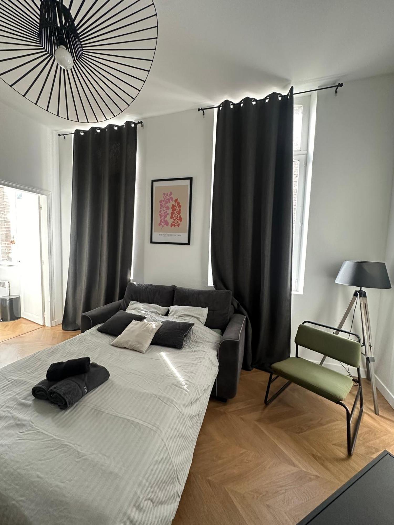 Spacieux Appt Haussmannien Parking Prive Amiens Bagian luar foto